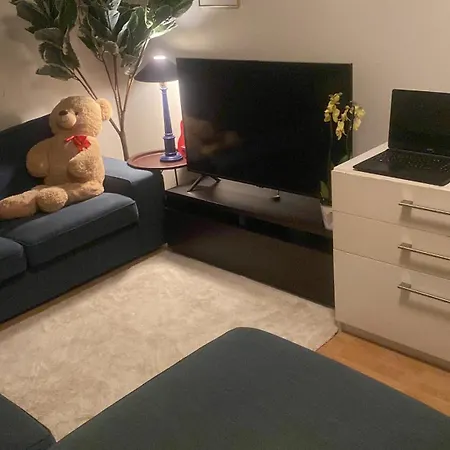 2 bedroom apartment *